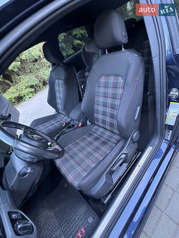 Хэтчбек Volkswagen Golf GTI 2016 в Днепре фото 21 Хэтчбек Volkswagen Golf GTI 2016 в Днепре