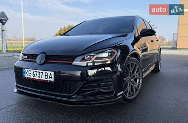 Хэтчбек Volkswagen Golf GTI 2019 в Днепре