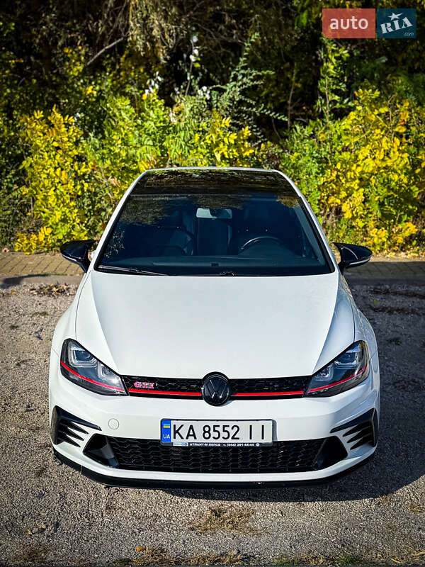 Volkswagen Golf GTI 2016
