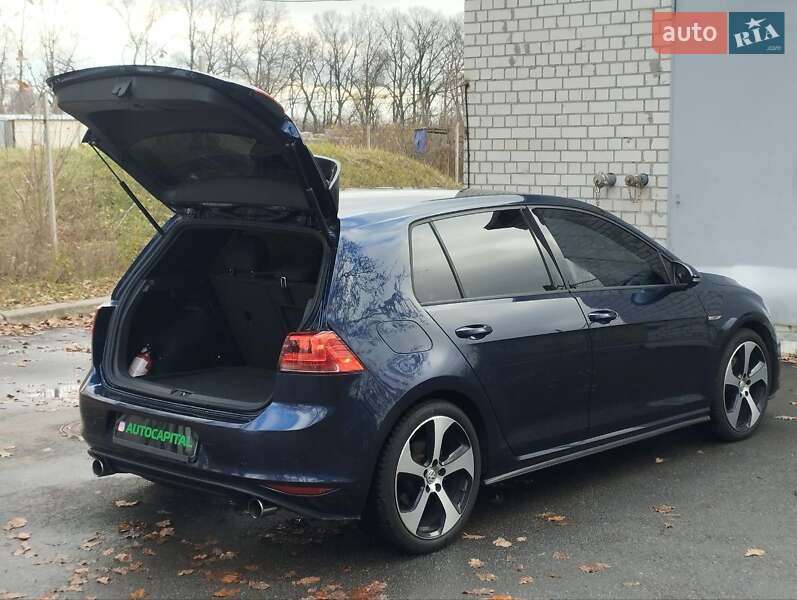 Хэтчбек Volkswagen Golf GTI 2016 в Киеве фото 33 Хэтчбек Volkswagen Golf GTI 2016 в Киеве