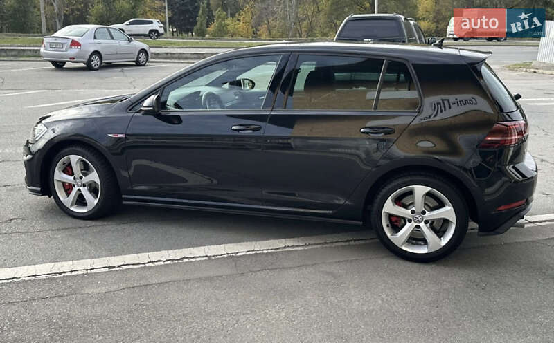 Хетчбек Volkswagen Golf GTI 2020 в Запоріжжі