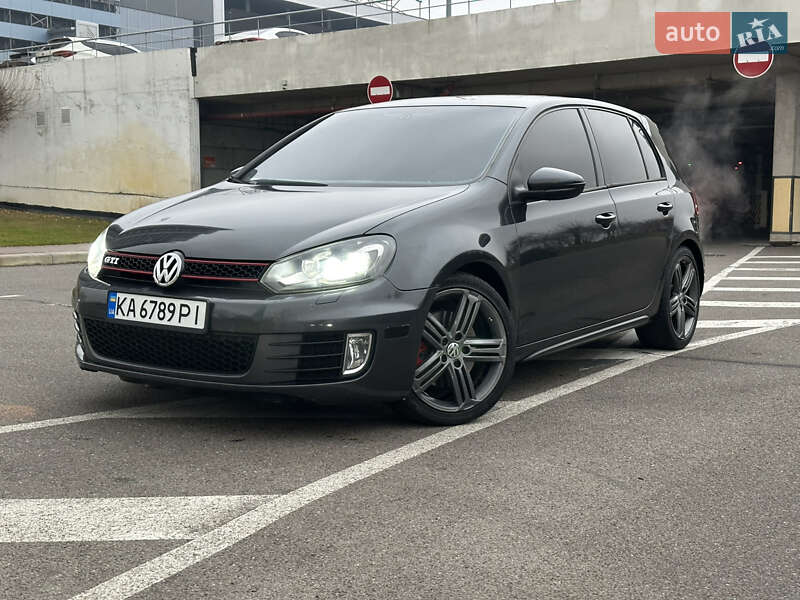 Volkswagen Golf GTI 2010