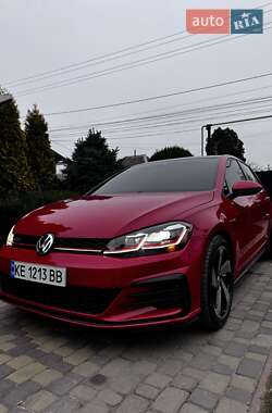 Хетчбек Volkswagen Golf GTI 2018 в Дніпрі