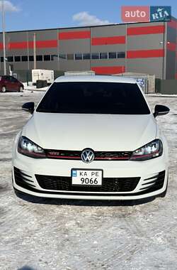 Хетчбек Volkswagen Golf GTI 2017 в Києві