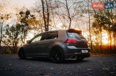 Хэтчбек Volkswagen Golf GTI 2019 в Полтаве