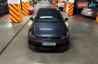 Хетчбек Volkswagen Golf GTI 2020 в Києві
