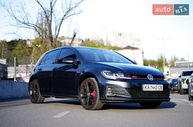 Хэтчбек Volkswagen Golf GTI 2019 в Киеве