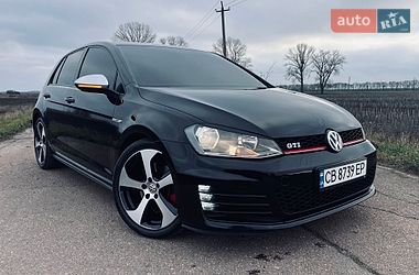 Хетчбек Volkswagen Golf GTI 2014 в Варві