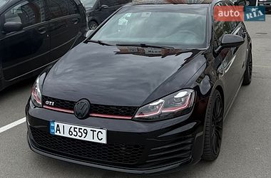 Хэтчбек Volkswagen Golf GTI 2015 в Ирпене