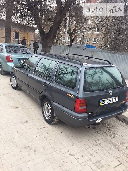 Volkswagen golf 3 универсал