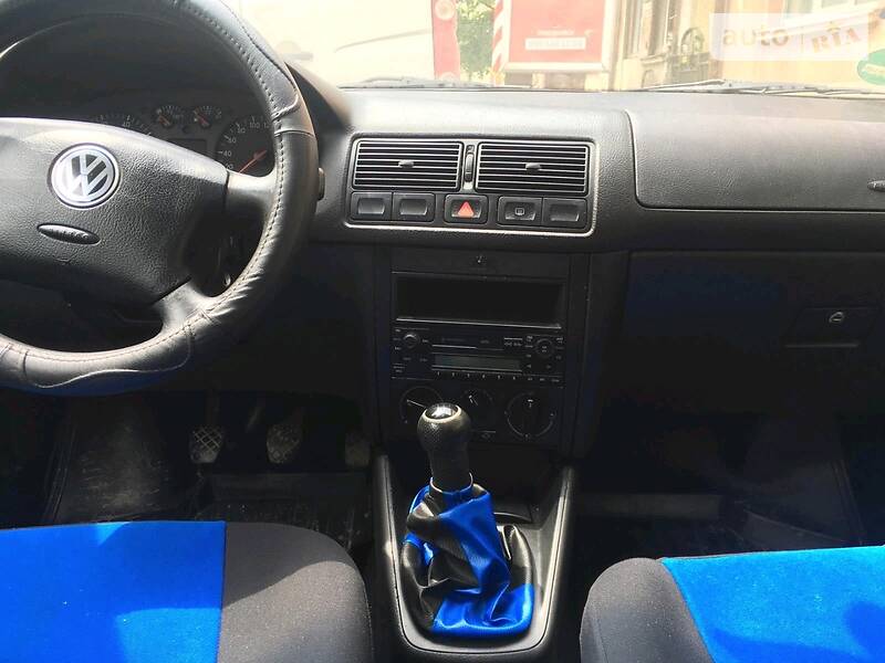 Volkswagen Golf IV