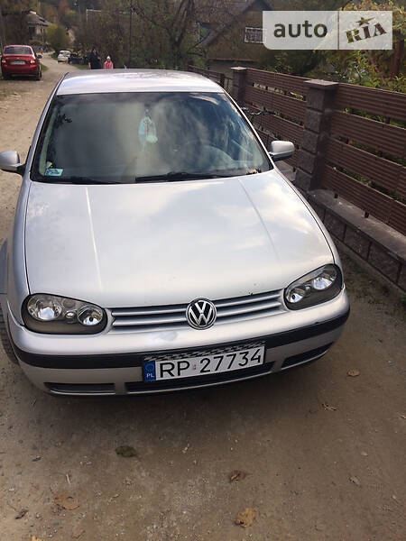 Volkswagen Golf IV