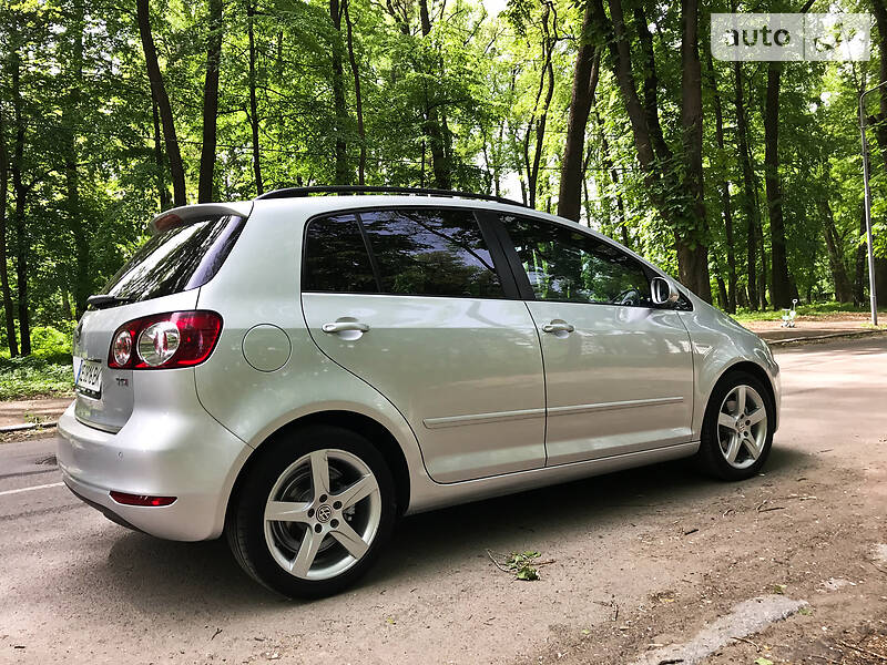 Хетчбек Volkswagen Golf Plus 2011 в Чернівцях