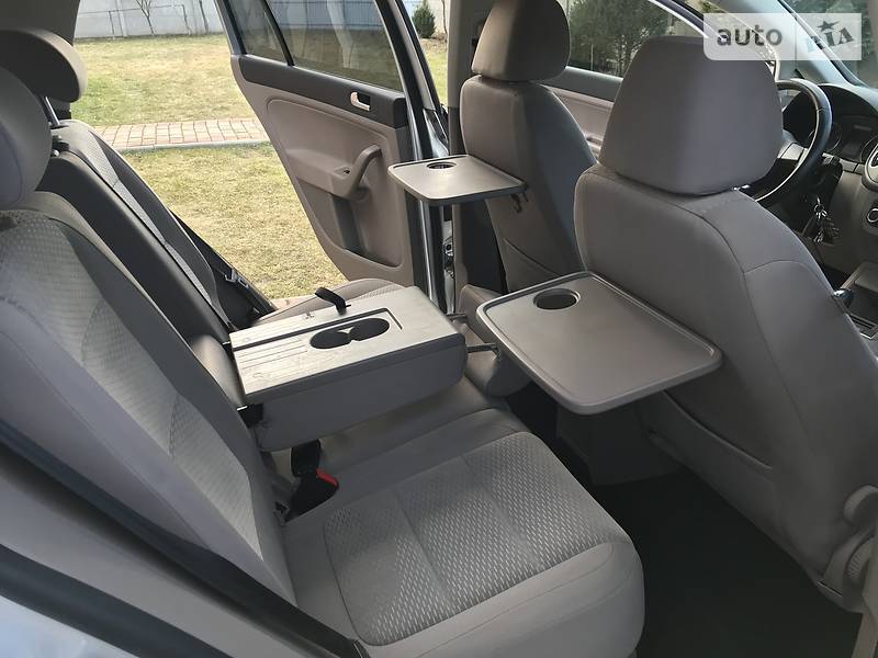 Хетчбек Volkswagen Golf Plus 2011 в Чернівцях