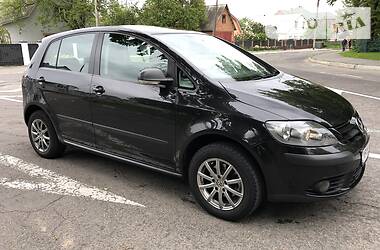 Хетчбек Volkswagen Golf Plus 2007 в 