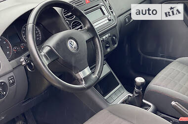 Хэтчбек Volkswagen Golf Plus 2006 в 