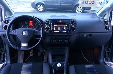 Минивэн Volkswagen Golf Plus 2008 в Покровске