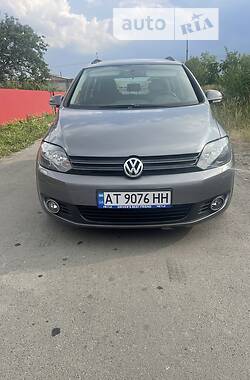 Хэтчбек Volkswagen Golf Plus 2009 в Калуше