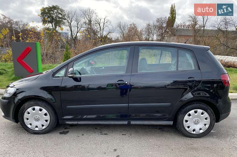 Хэтчбек Volkswagen Golf Plus 2005 в Сумах