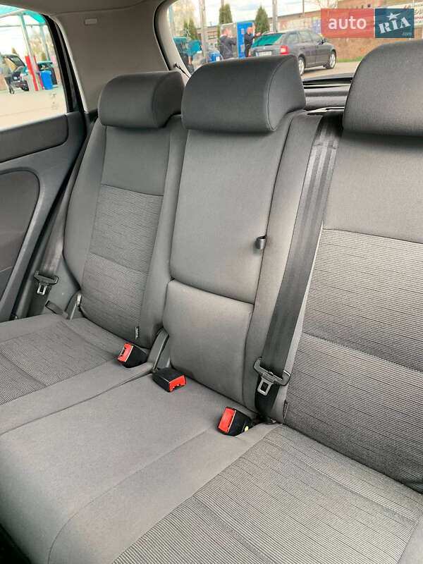 Хэтчбек Volkswagen Golf Plus 2005 в Березному фото 8 Хэтчбек Volkswagen Golf Plus 2005 в Березному