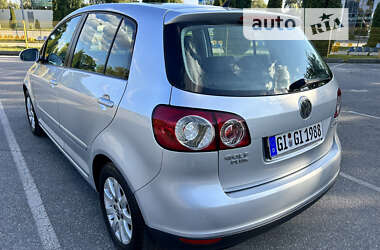 Хэтчбек Volkswagen Golf Plus 2006 в 