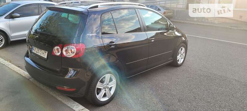 Хэтчбек Volkswagen Golf Plus 2010 в Харькове