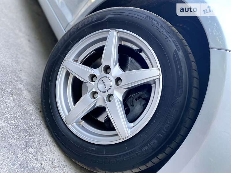 Хэтчбек Volkswagen Golf Plus 2007 в Днепре