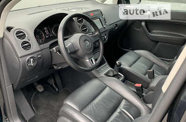 Хэтчбек Volkswagen Golf Plus 2010 в 