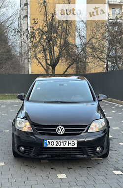 Хетчбек Volkswagen Golf Plus 2005 в Ужгороді