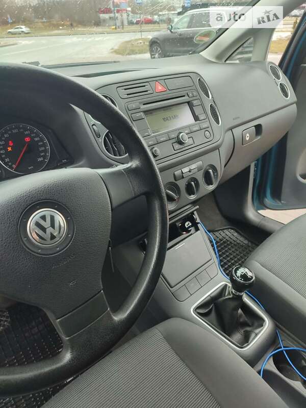 Хетчбек Volkswagen Golf Plus 2005 в Харкові