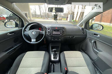 Хетчбек Volkswagen Golf Plus 2008 в Дніпрі