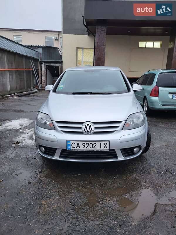 Хетчбек Volkswagen Golf Plus 2005 в Умані
