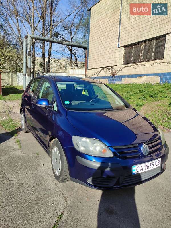 Хетчбек Volkswagen Golf Plus 2005 в Києві