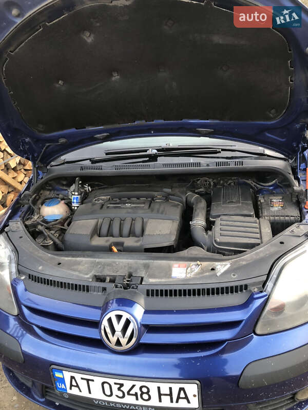 Хетчбек Volkswagen Golf Plus 2005 в Долині