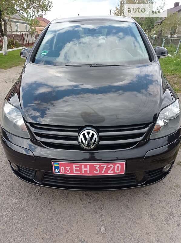 Хэтчбек Volkswagen Golf Plus 2005 в Луцке