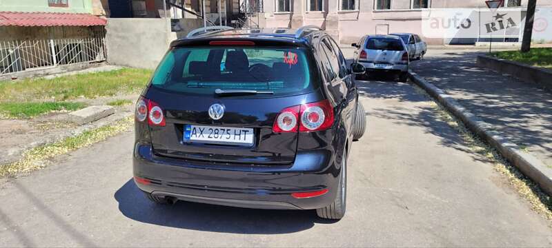 Хэтчбек Volkswagen Golf Plus 2010 в Харькове