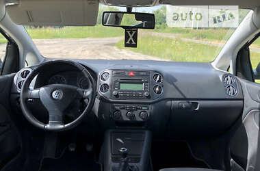 Хэтчбек Volkswagen Golf Plus 2005 в Дубно