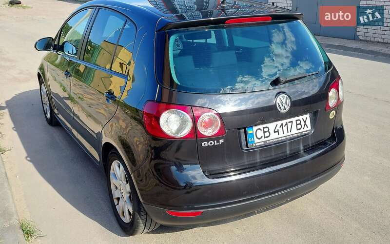 Хэтчбек Volkswagen Golf Plus 2005 в Чернигове