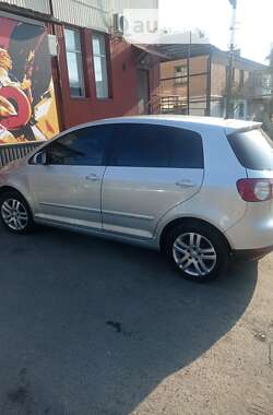 Хетчбек Volkswagen Golf Plus 2008 в Конотопі