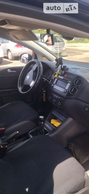 Хэтчбек Volkswagen Golf Plus 2007 в Ровно