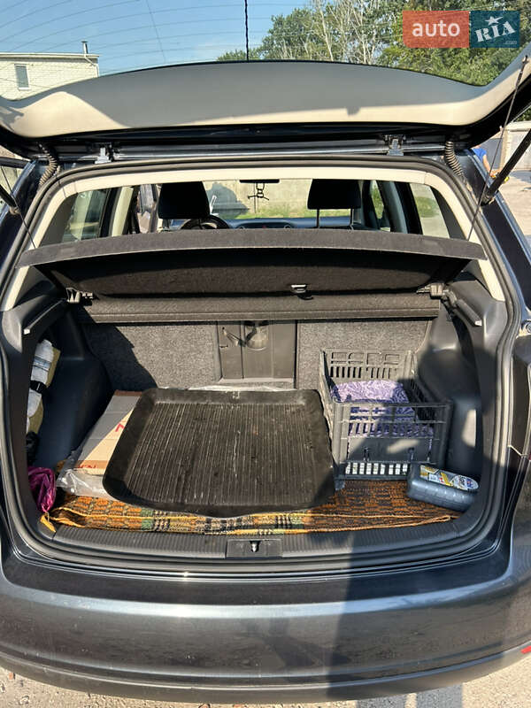 Хетчбек Volkswagen Golf Plus 2008 в Броварах фото 34 Хетчбек Volkswagen Golf Plus 2008 в Броварах