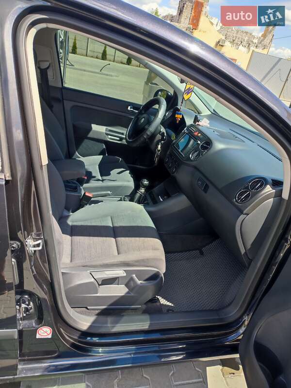 Хэтчбек Volkswagen Golf Plus 2005 в Бородянке фото 6 Хэтчбек Volkswagen Golf Plus 2005 в Бородянке