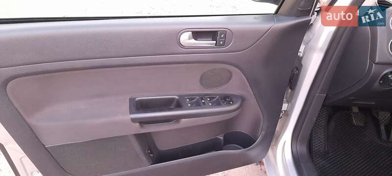 Хетчбек Volkswagen Golf Plus 2010 в Подільську