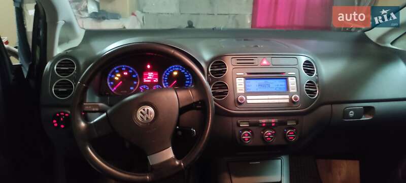 Хэтчбек Volkswagen Golf Plus 2007 в Белгороде-Днестровском
