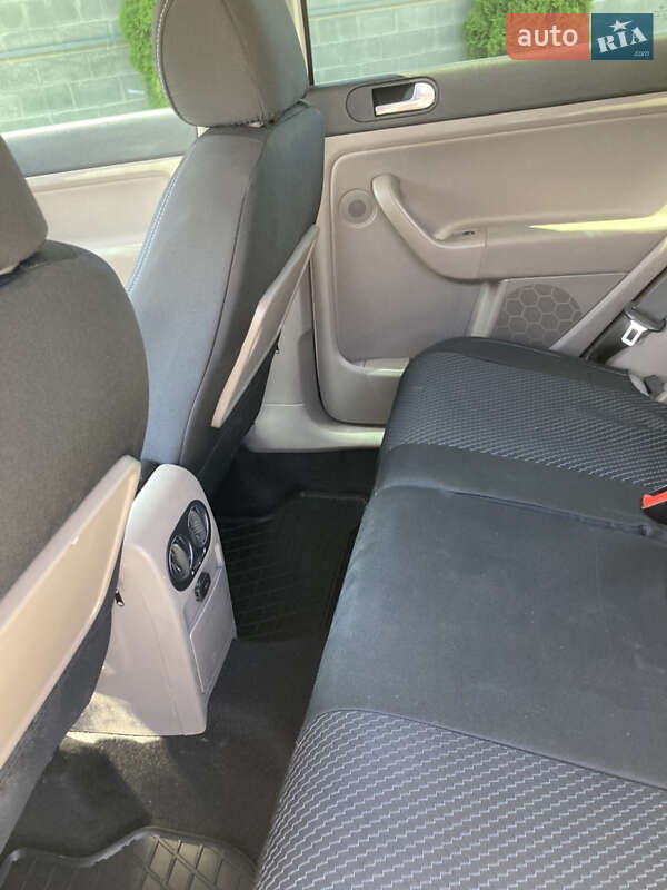 Хетчбек Volkswagen Golf Plus 2011 в Кропивницькому