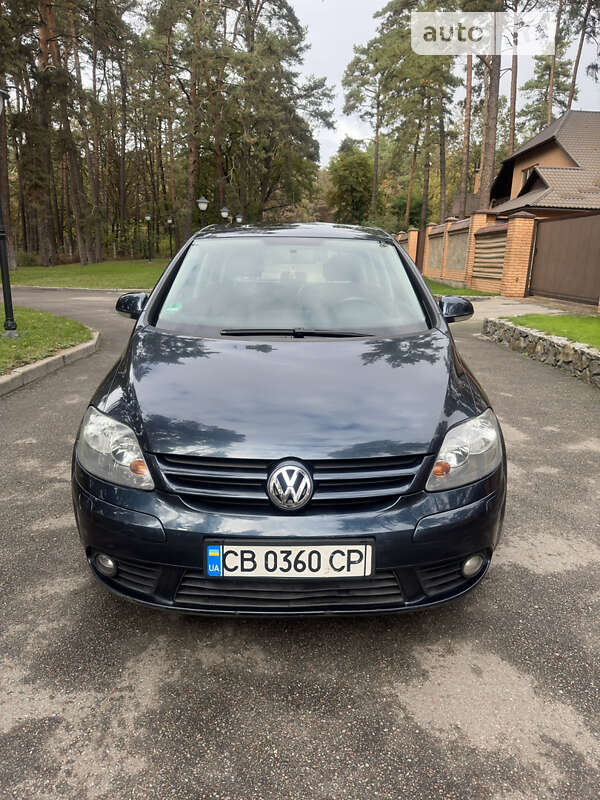 Хетчбек Volkswagen Golf Plus 2007 в Чернігові