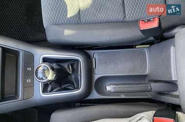 Хэтчбек Volkswagen Golf Plus 2010 в 