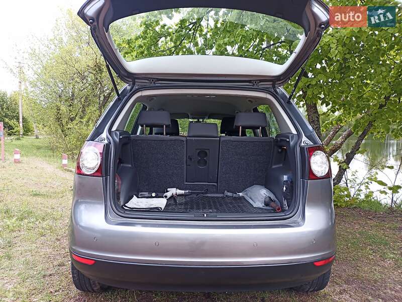 Хетчбек Volkswagen Golf Plus 2006 в Коростені