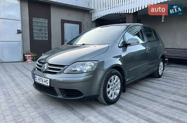 Хетчбек Volkswagen Golf Plus 2006 в Чернівцях