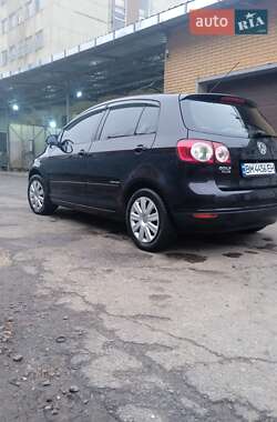 Хетчбек Volkswagen Golf Plus 2008 в 
